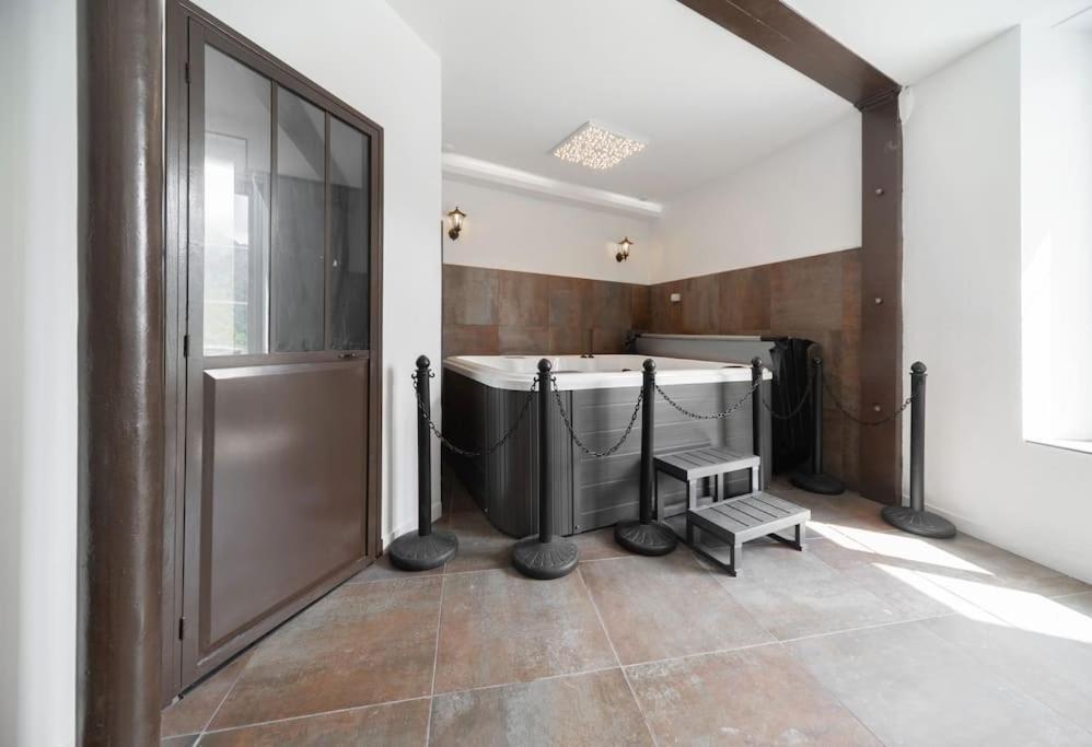 #Fer Rever 63# Spa # Thiers Eksteriør bilde