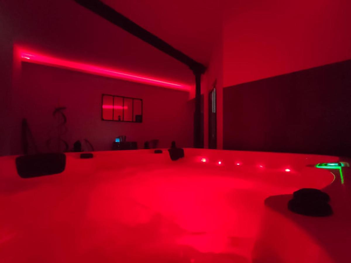 #Fer Rever 63# Spa # Thiers Eksteriør bilde